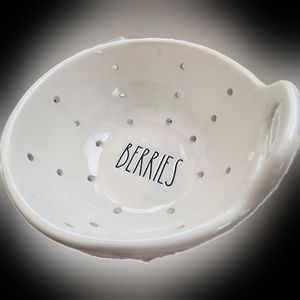 Rae dunn berries bowl
